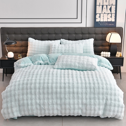 爱上家居 2024新款亲肤舒适纯色兔兔绒牛奶绒四件套 浅蓝