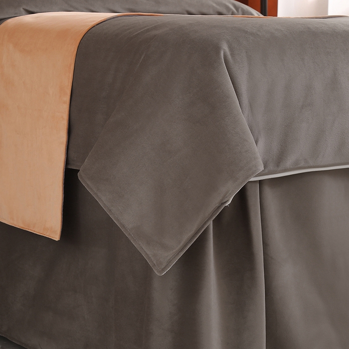 91家纺网 家纺一手货源 找家纺 琪宝阁 2024新款立丝绒美 容床罩套件-欧若拉 香槟