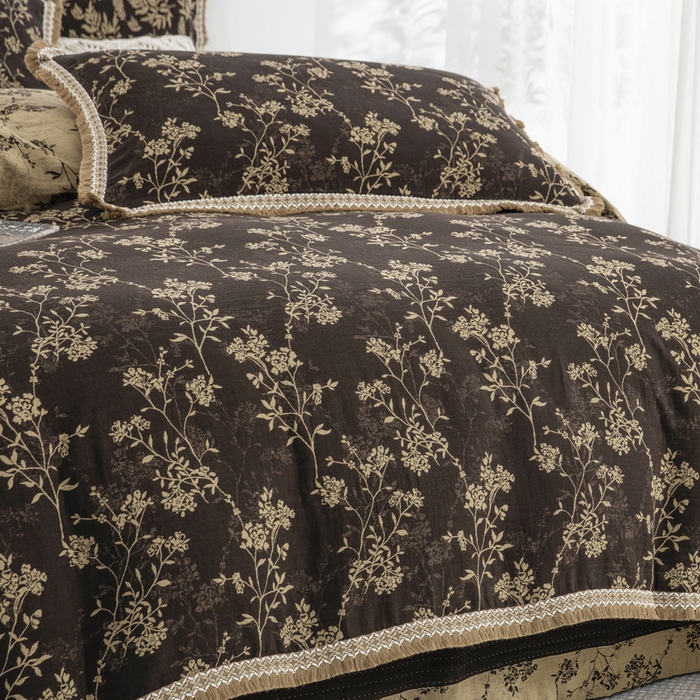 91家纺网 家纺一手货源 找家纺 鲁爱 2025新款全棉色织双层纱布流苏款四件套 惊鸿-深咖