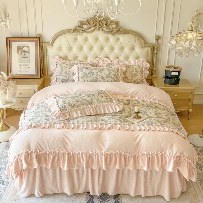 91家纺网 家纺一手货源 找家纺 亲亲公主 2025新款高克重牛奶绒花边四件套-法式情怀 奶油粉