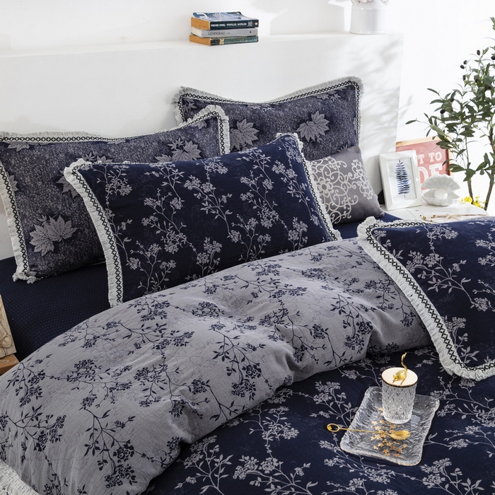 91家纺网 家纺一手货源 找家纺 鲁爱 2025新款全棉色织双层纱布流苏款四件套 惊鸿-深兰