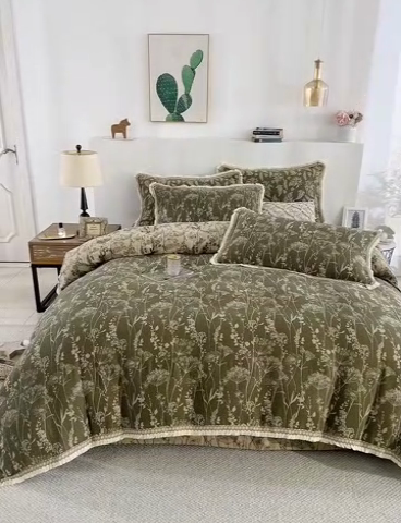 91家纺网 家纺一手货源 找家纺 鲁爱 2025新款全棉色织双层纱布流苏款四件套 云影-绿