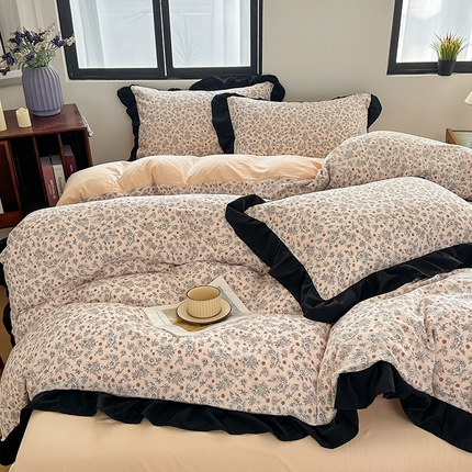 91家纺网 家纺一手货源 找家纺 希丞家居 2024新款小清新水洗棉花边四件套 茶白