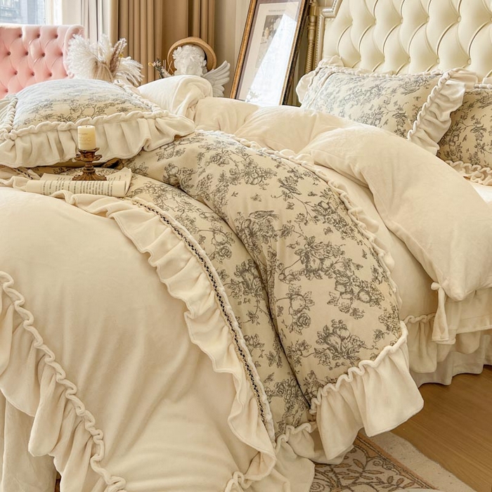 91家纺网 家纺一手货源 找家纺 亲亲公主 2025新款高克重牛奶绒花边四件套-法式情怀 奶油白