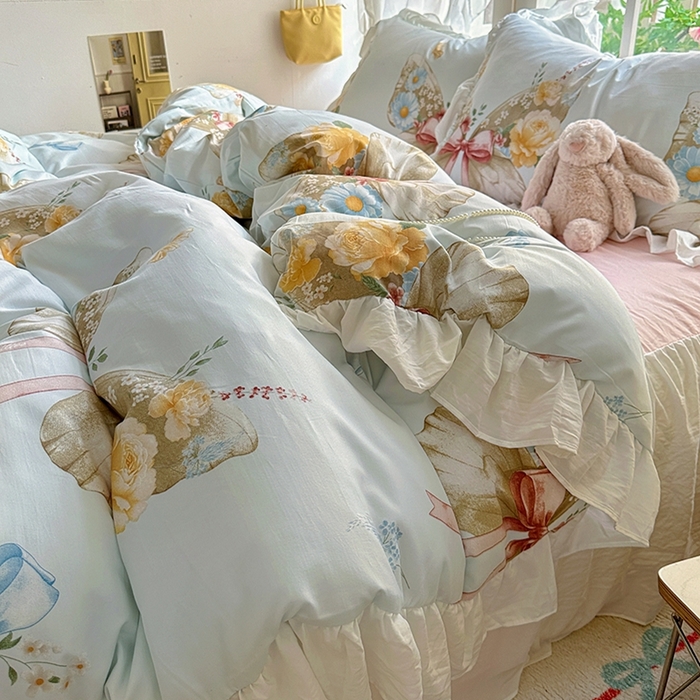 91家纺网 家纺一手货源 找家纺 阿曼达 2024新款ins博主风法式南法风浪漫系列花边款印花水洗m四件套 南法风-蝶恋花溪