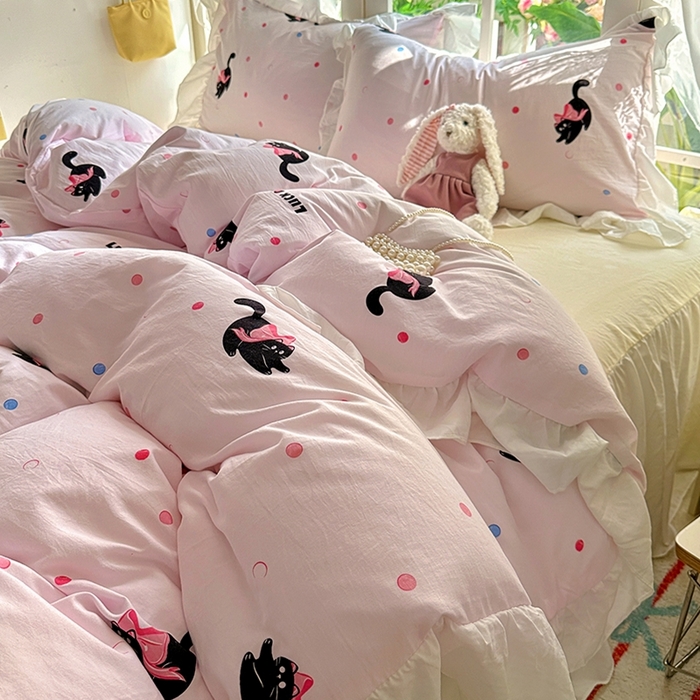 91家纺网 家纺一手货源 找家纺 阿曼达 2024新款ins博主风法式南法风浪漫系列花边款印花水洗m四件套 南法风-粉猫咪