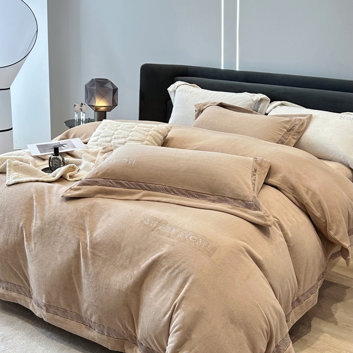 91家纺网 家纺一手货源 找家纺 榻尚 2024新款高绒公主绒四件套-低调的华丽 低调的华丽-奶茶棕