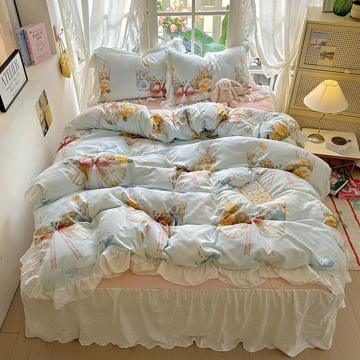 91家纺网 家纺一手货源 找家纺 阿曼达 2024新款ins博主风法式南法风浪漫系列花边款印花水洗m四件套 南法风-蝶恋花溪