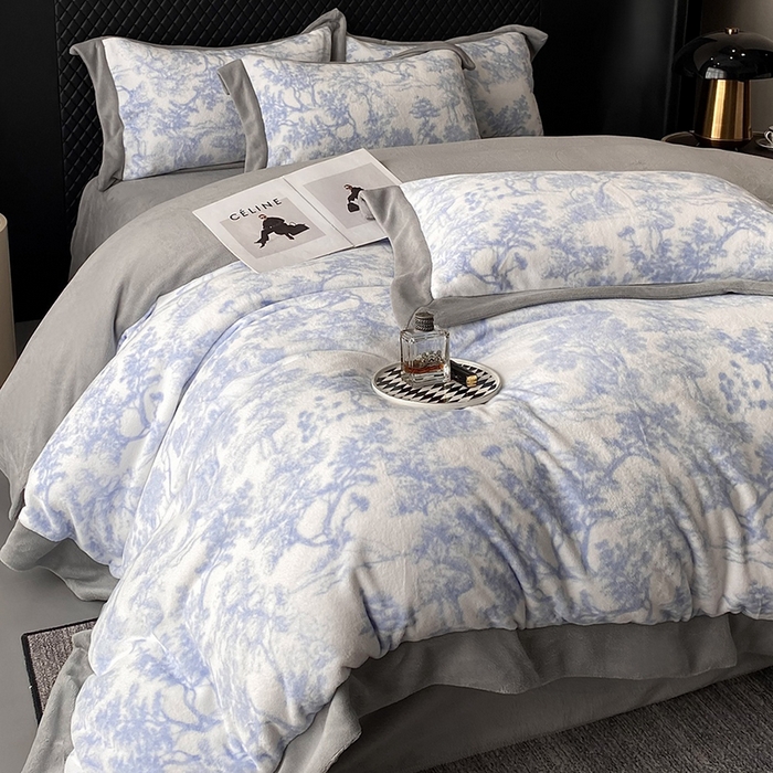 91家纺网 家纺一手货源 找家纺 优悦生活馆 2025新款牛奶绒印花四件套-维也纳 维也纳-时尚灰