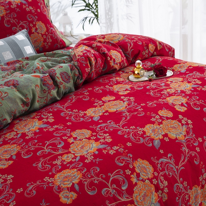 91家纺网 家纺一手货源 找家纺 鲁爱 2025新款三层纱床盖款四件套 陌上花开-红