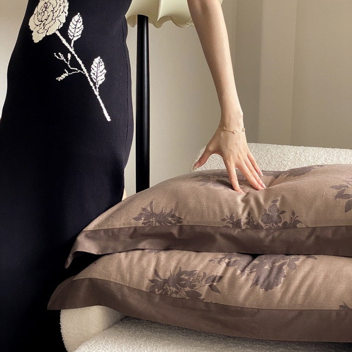 91家纺网 家纺一手货源 找家纺 赫帛 2024新款60支全棉色织提花水洗棉-伊芙 伊芙-咖色