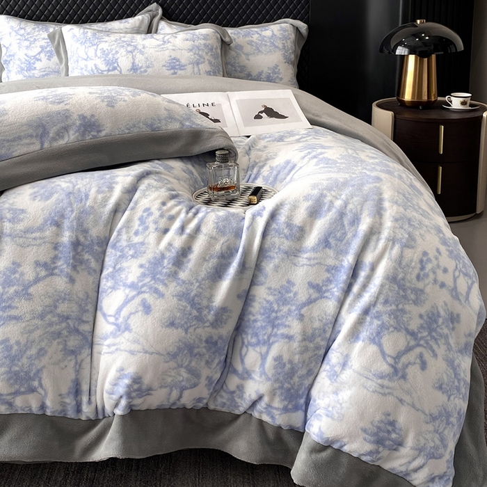 91家纺网 家纺一手货源 找家纺 优悦生活馆 2025新款牛奶绒印花四件套-维也纳 维也纳-时尚灰