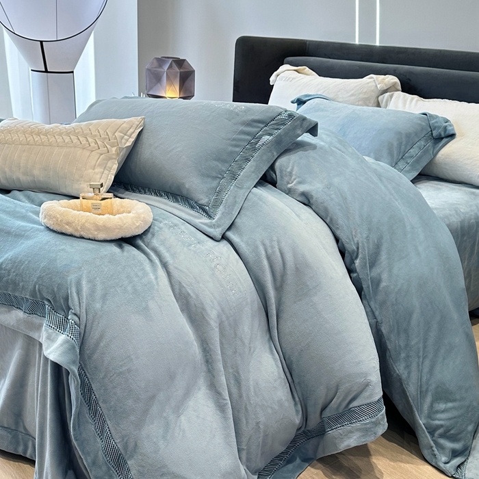 91家纺网 家纺一手货源 找家纺 榻尚 2024新款高绒公主绒四件套-低调的华丽 低调的华丽-海雾蓝