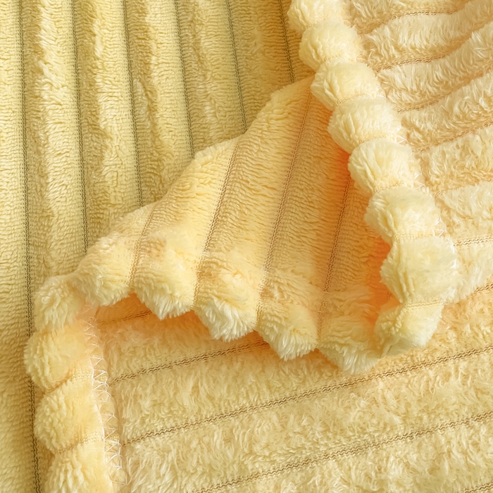 91家纺网 家纺一手货源 找家纺 一帆毯业 2024新款抽条压缩代发抽空跨境外贸260克兔毛珊瑚法兰绒空调毯子抽条毛毯简约牛奶绒盖毯 柠檬黄