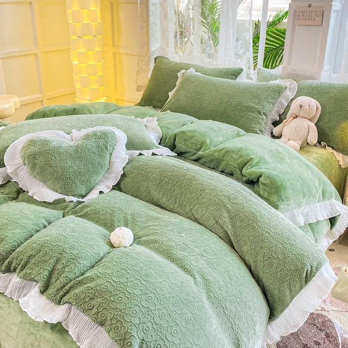 91家纺网 家纺一手货源 找家纺 畅畅家纺 2024直播爆款8斤230克雕花牛奶绒韩版花边法莱绒烂花四件套 公主风-抹茶绿