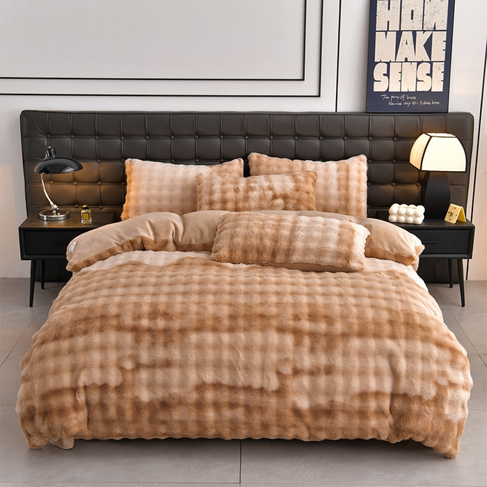 91家纺网 家纺一手货源 找家纺 爱上家居 2024新款AB版兔兔绒牛奶绒四件套 驼色