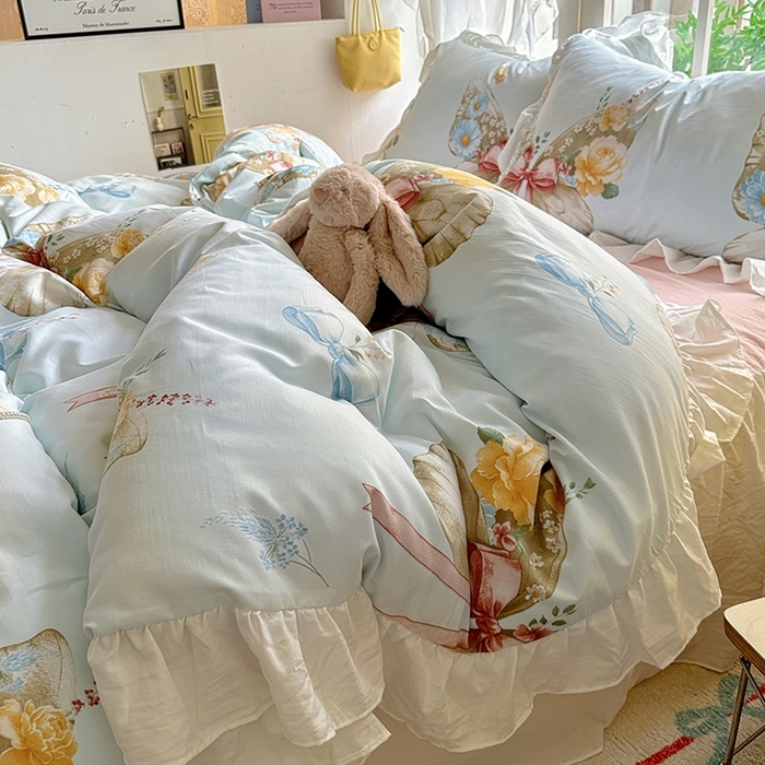 91家纺网 家纺一手货源 找家纺 阿曼达 2024新款ins博主风法式南法风浪漫系列花边款印花水洗m四件套 南法风-蝶恋花溪