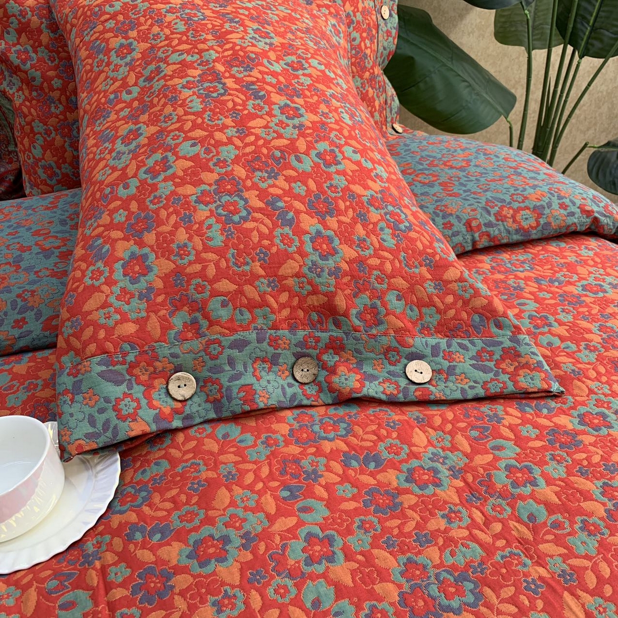 91家纺网 家纺一手货源 找家纺 （总）鲁爱 2025新款三层纱床盖款四件套