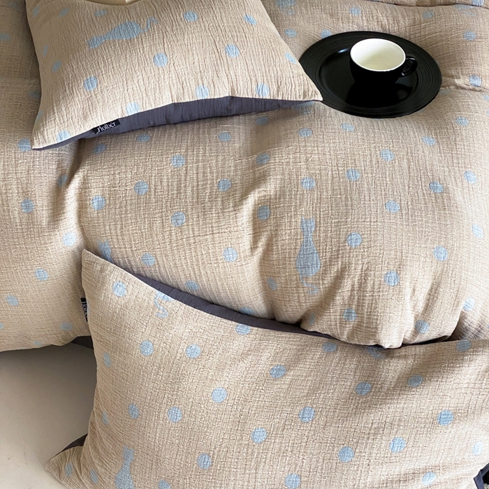 91家纺网 家纺一手货源 找家纺 赫帛 2024新款A类全棉色织三层纱水洗棉四件套-波点猫 波点猫-蓝色