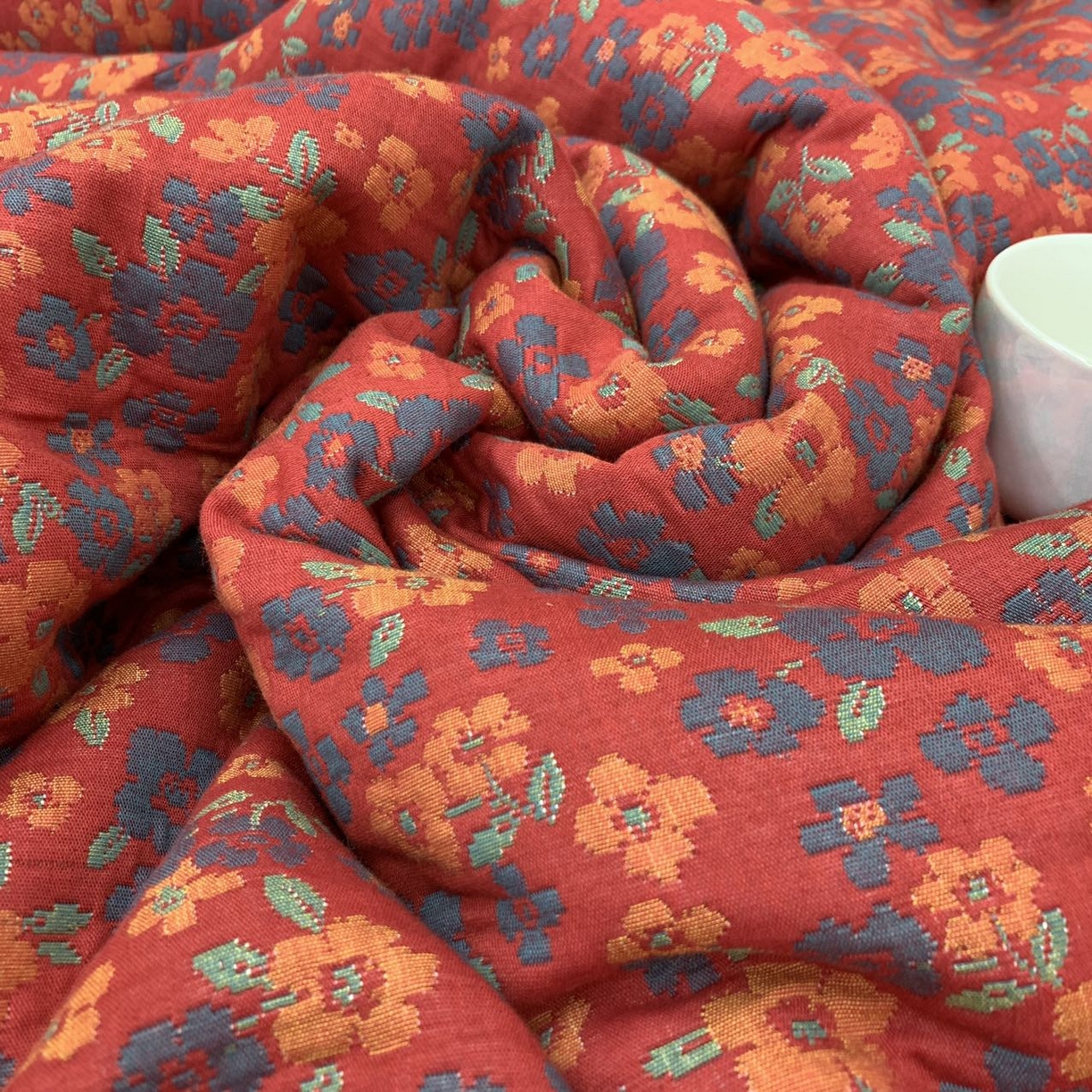 91家纺网 家纺一手货源 找家纺 鲁爱 2025新款三层纱床盖款四件套 清新之歌-红