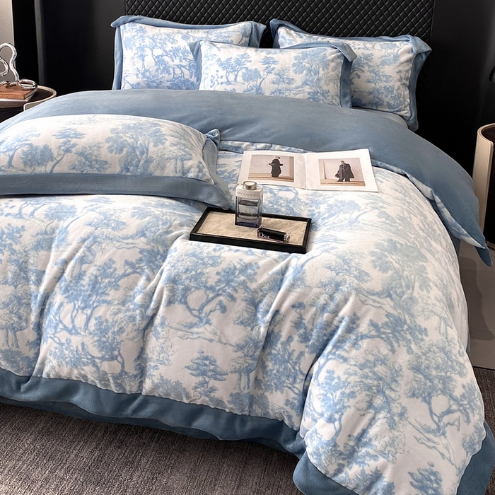 91家纺网 家纺一手货源 找家纺 优悦生活馆 2025新款牛奶绒印花四件套-维也纳 维也纳-湖水绿