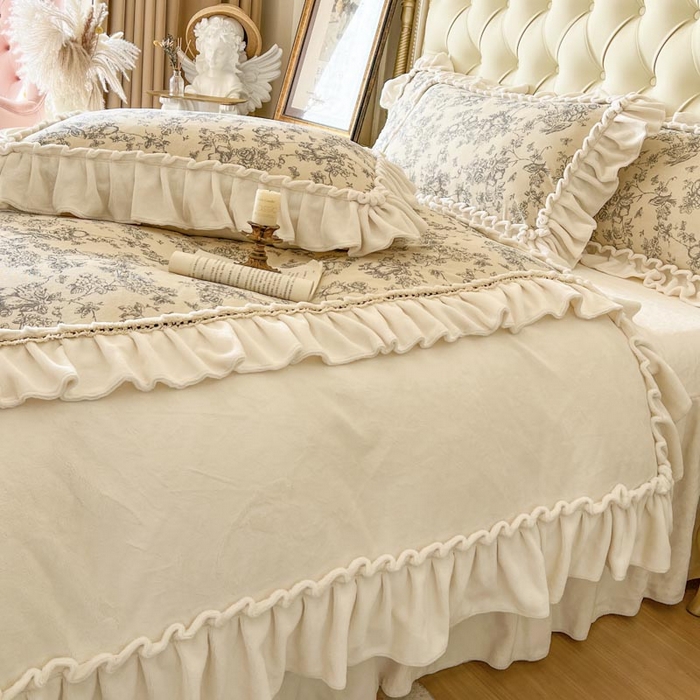 91家纺网 家纺一手货源 找家纺 （总）亲亲公主 2025新款高克重牛奶绒花边四件套-法式情怀