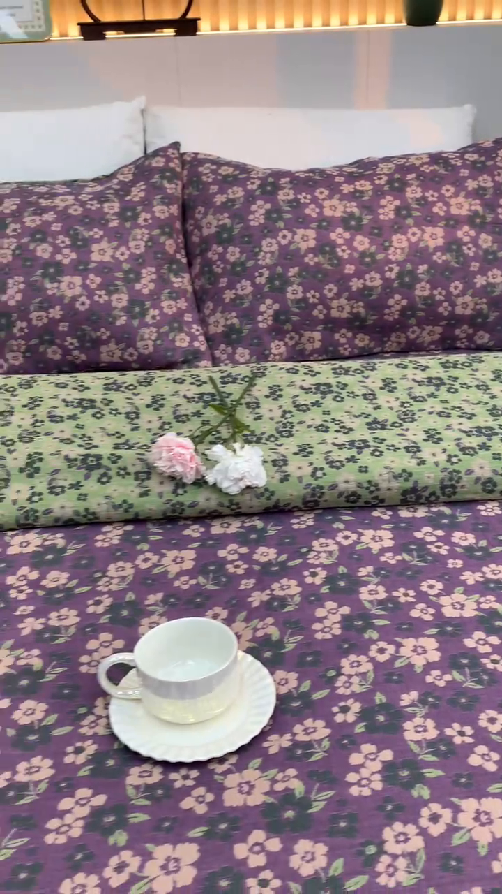 91家纺网 家纺一手货源 找家纺 鲁爱 2025新款三层纱床盖款四件套 清新之歌-紫