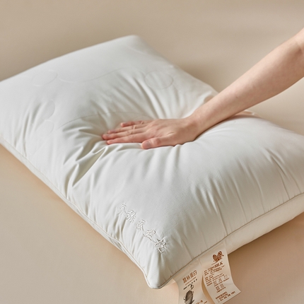 91家纺网 家纺一手货源 找家纺 （总）2024新款单边立体蚕丝枕枕头枕芯