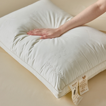 91家纺网 家纺一手货源 找家纺 （总）2024新款单边立体蚕丝枕枕头枕芯