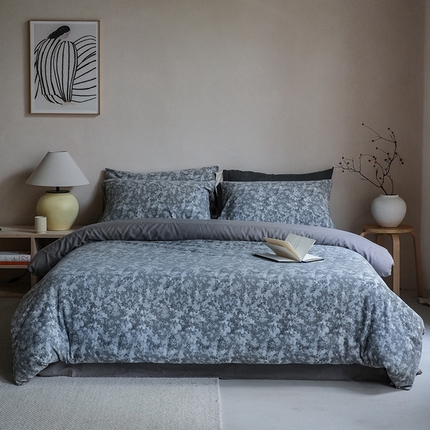 小春日和 60支高端纯棉大提花四件套简约风全棉被套民宿风床上用品加大被套1.8床笠纯色双人人字纹床单 雾也