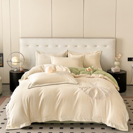 新方向 2025新款全消光A类牛奶绒四件套-公主请开心2 公主请开心-奶白