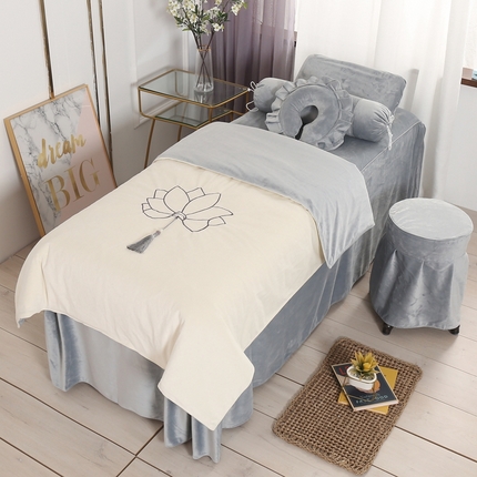 91家纺网 家纺一手货源 找家纺 （总）琪宝阁 2024新款丽丝绒美 容床罩套件-荷花