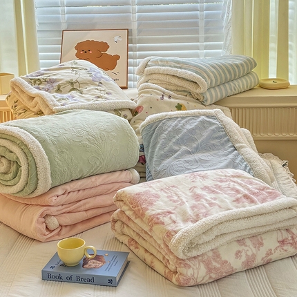 91家纺网 家纺一手货源 找家纺 悦织湾家纺 2025秋冬新款高克重加厚羊羔绒毛毯毯子跨境专供外贸出口电商直播热播款 组合图