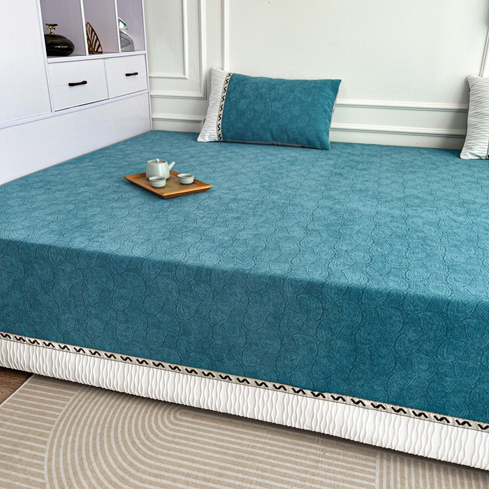 91家纺网 家纺一手货源 找家纺 手艺人家纺 2025新款雪尼尔提花复合炕盖榻榻米炕垫 XK3723蓝