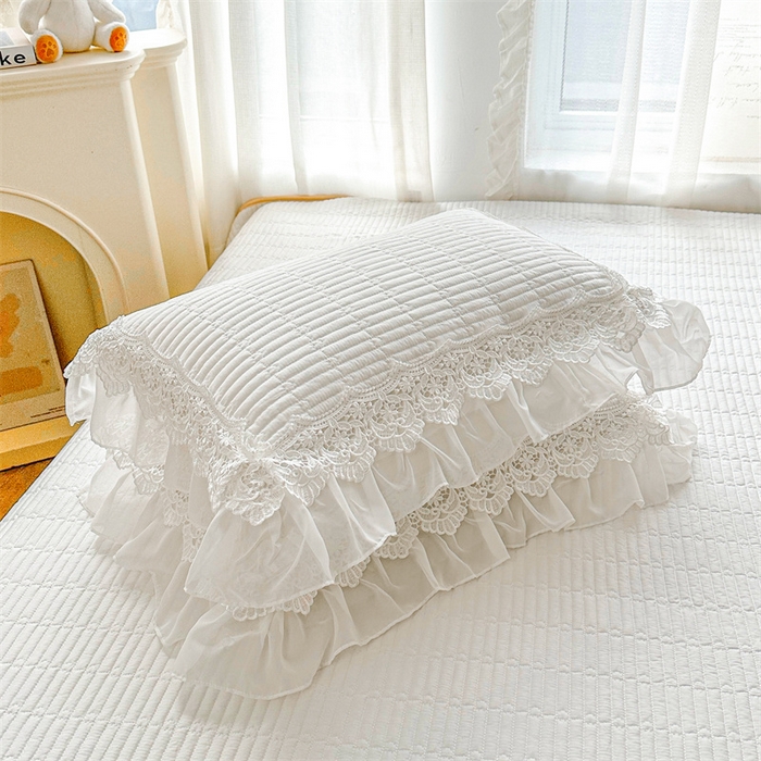 91家纺网 家纺一手货源 找家纺 虹星家纺 2024新款A类全棉夹棉床盖-洛香忆梦 洛香忆梦-云朵白