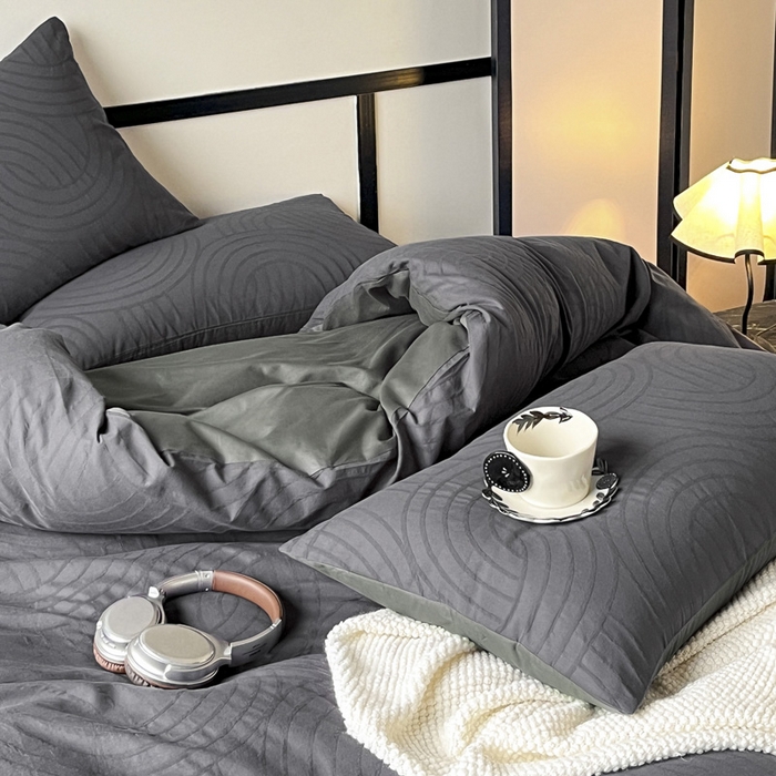 91家纺网 家纺一手货源 找家纺 雅居纺家纺 2024新款100%全棉三层纱提花四件套 圆舞曲