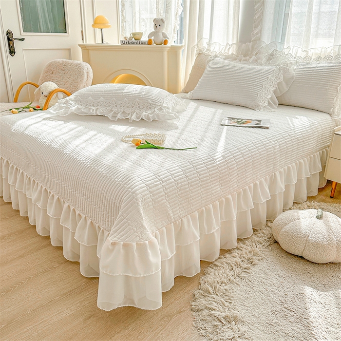 91家纺网 家纺一手货源 找家纺 虹星家纺 2024新款A类全棉夹棉床盖-洛香忆梦 洛香忆梦-云朵白