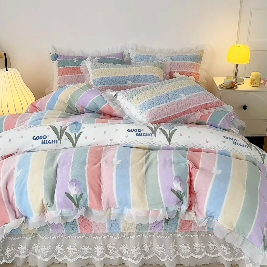 91家纺网 家纺一手货源 找家纺 添越 2024新款牛奶绒夹棉床盖三件套四件套 彩虹郁金香