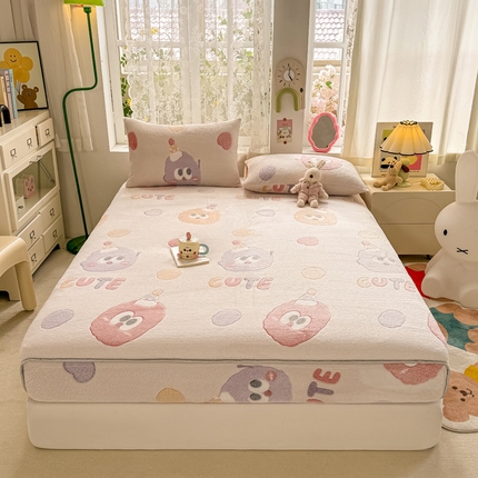 91家纺网 家纺一手货源 找家纺 （总）悦织湾家纺 2025新款加厚雪花绒印花床笠保暖牛奶绒床笠跨境专供外贸出口电商直播热销款