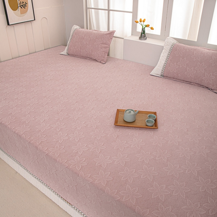 91家纺网 家纺一手货源 找家纺 手艺人家纺 2025新款雪尼尔提花复合炕盖榻榻米炕垫 XK3725粉