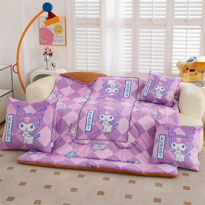 91家纺网 家纺一手货源 找家纺 （总）照世家纺 2024新款三丽鸥印花抱枕被（控价59、82、109、139）