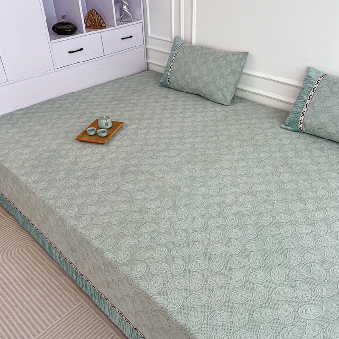 91家纺网 家纺一手货源 找家纺 手艺人家纺 2025新款雪尼尔提花复合炕盖榻榻米炕垫 XK3723绿