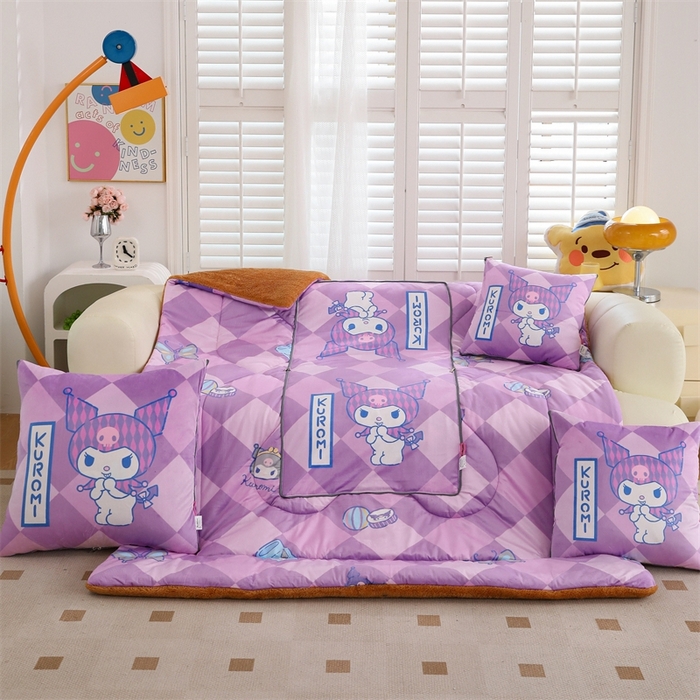 91家纺网 家纺一手货源 找家纺 （总）照世家纺 2024新款三丽鸥印花抱枕被（控价59、82、109、139）