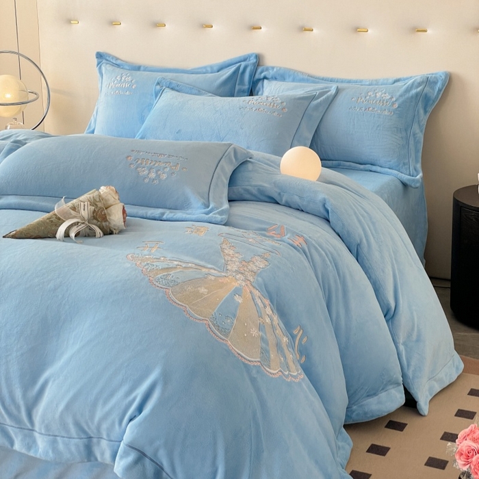 91家纺网 家纺一手货源 找家纺 新方向 2025新款全消光A类牛奶绒四件套-公主请开心2 公主请开心-以太兰