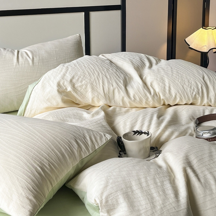 91家纺网 家纺一手货源 找家纺 雅居纺家纺 2024新款100%全棉三层纱提花四件套 波浪条