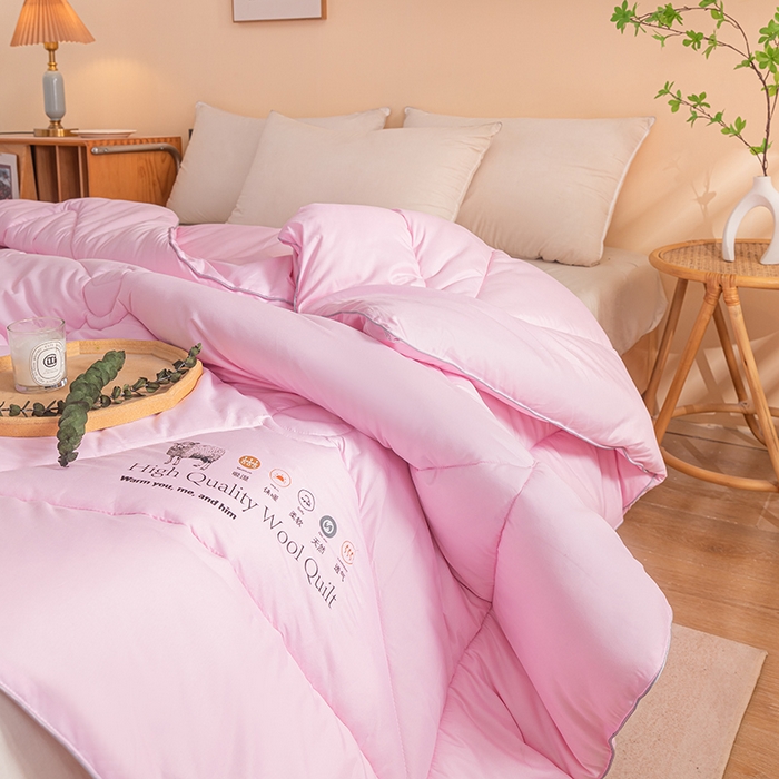 91家纺网 家纺一手货源 找家纺 2024新款亲肤澳洲羊毛被被子被芯 粉色
