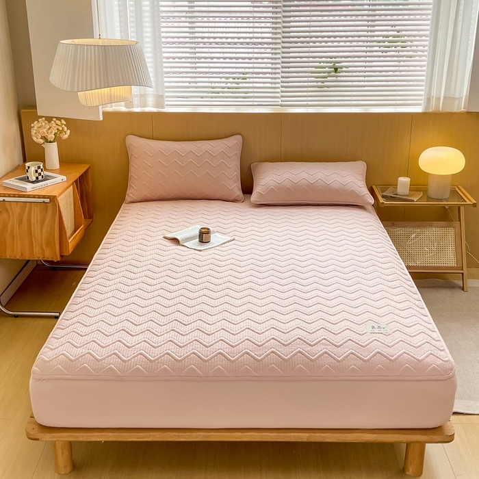 91家纺网 家纺一手货源 找家纺 悦织湾家纺 2025新款A类本色原棉大豆床笠 麦浪纹-豆沙粉