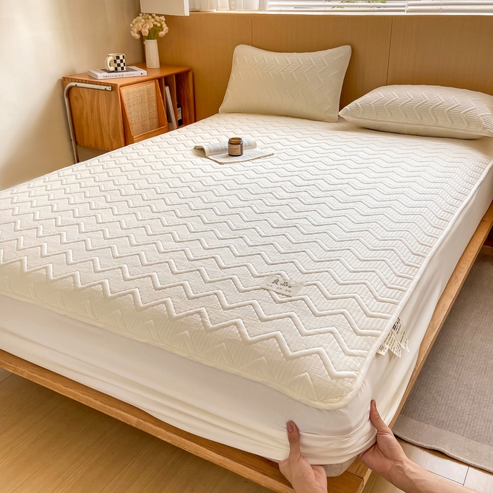 91家纺网 家纺一手货源 找家纺 悦织湾家纺 2025新款A类本色原棉大豆床笠 麦浪纹-米白