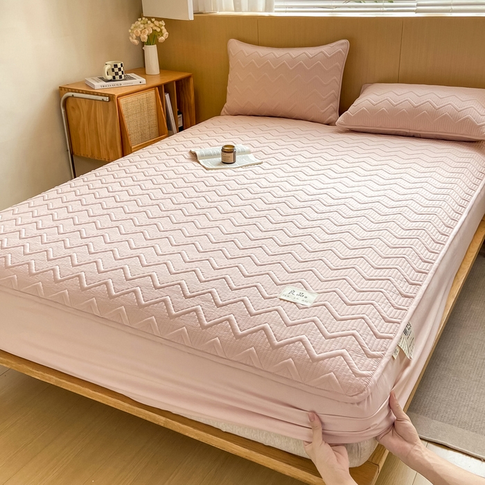 91家纺网 家纺一手货源 找家纺 悦织湾家纺 2025新款A类本色原棉大豆床笠 麦浪纹-豆沙粉