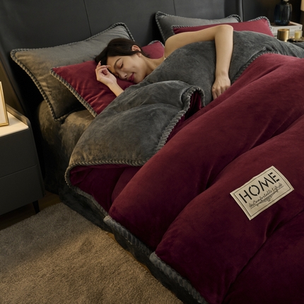 91家纺网 家纺一手货源 找家纺 （总）闲鱼家纺 2025新款高克重牛奶绒四件套水晶绒金貂法莱绒臻绒欧式包边系列（新拍图）-单被套